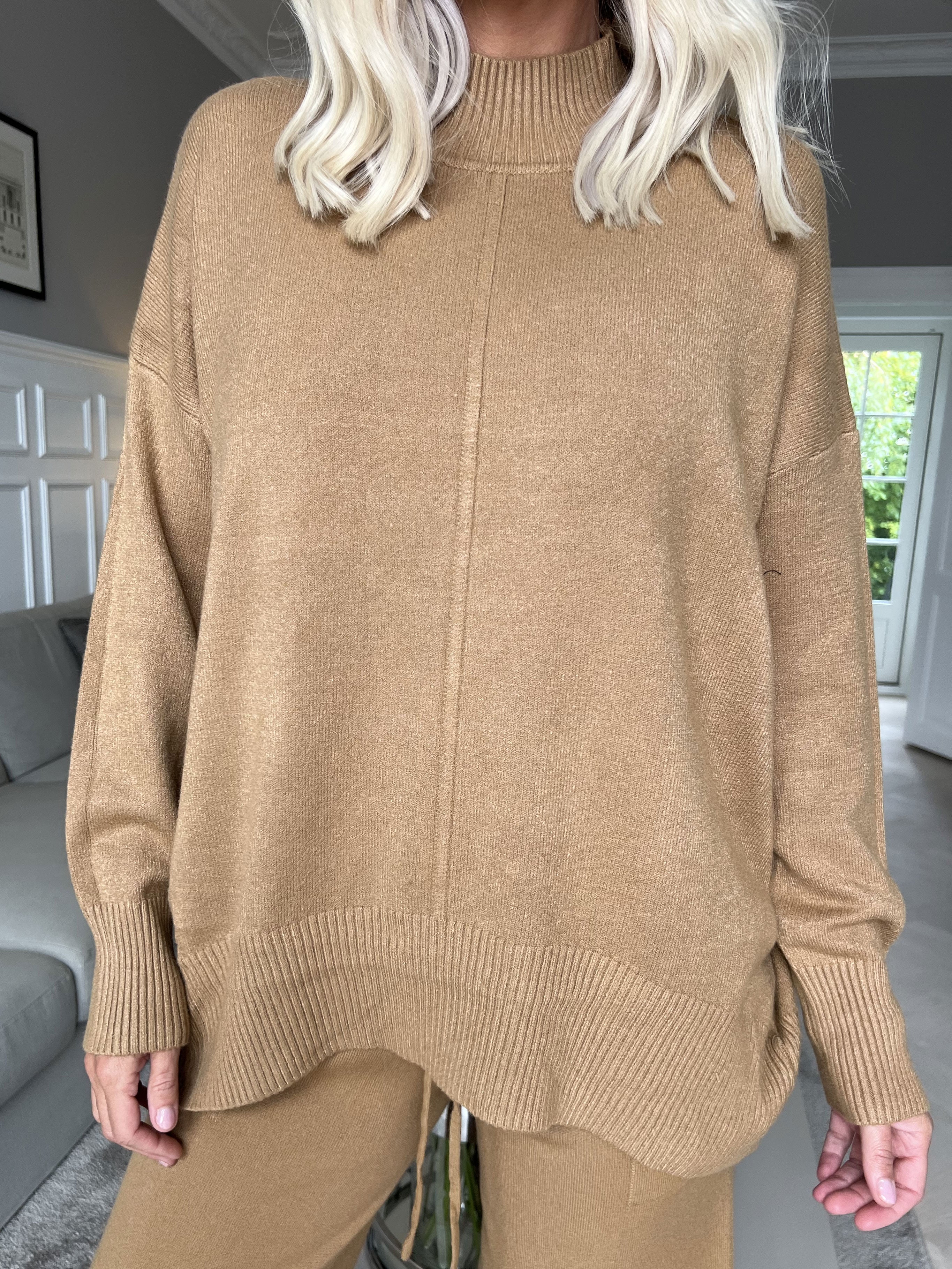 Feodora - Blødt simpelt striksæt